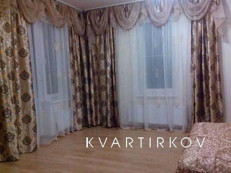 Rent one apartment with lake view, Sredneuralsk - apartment by the day