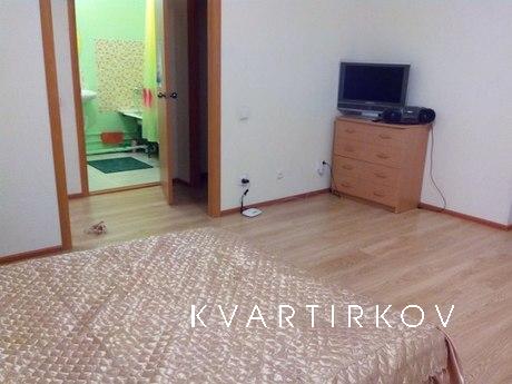 Rent one apartment with lake view, Sredneuralsk - apartment by the day