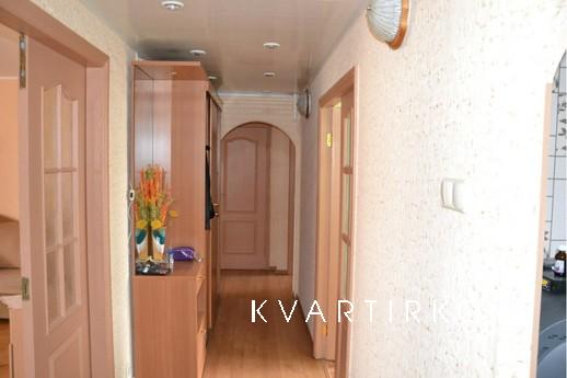 Уютная квартира в красивом районе, Москва - квартира посуточно