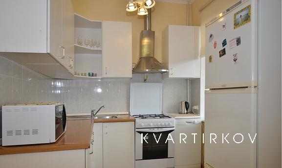 3 BR. apartments in the center of Moscow, Москва - квартира подобово