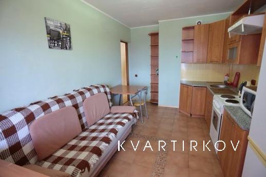 Spacious 1 bedroom apartment, Tyumen - apartment by the day