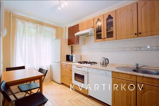 Квартира на Старом Арбате 2 этаж, Москва - квартира посуточно