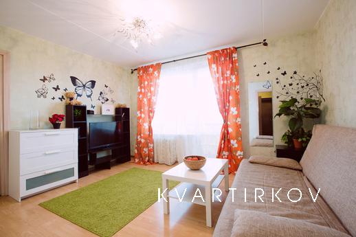 Уютные и комфортные двухкомнатные апартаменты в тихом переул