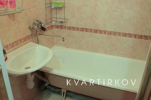 nice apartment inexpensively, Moscow - apartment by the day