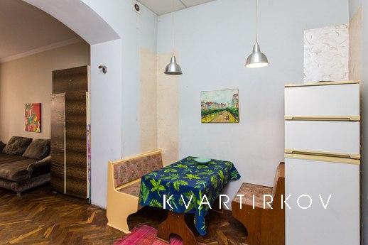 Уютная 2-х комнатная  квартира в центре, Львов - квартира посуточно