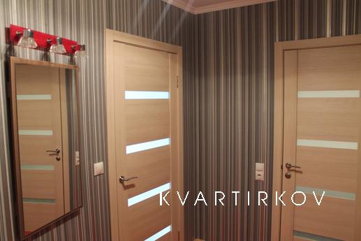 One bedroom apartment in the center, Tyumen - apartment by the day