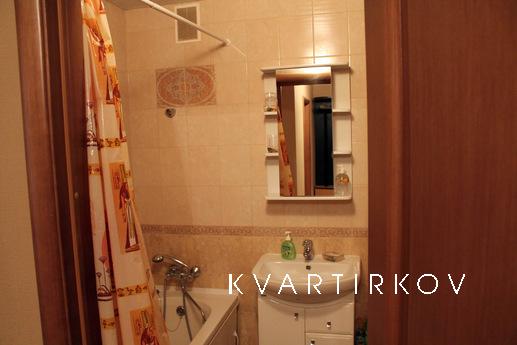 Infrastructure: Convenient transportation, non-stop grocery 