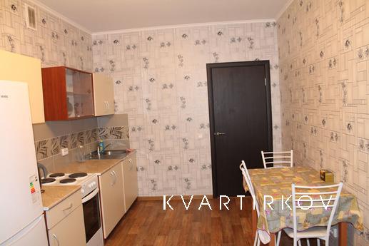 One-bedroom apartment in the center, Tyumen - apartment by the day