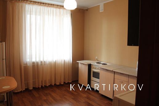 One bedroom apartment in the center, Tyumen - apartment by the day