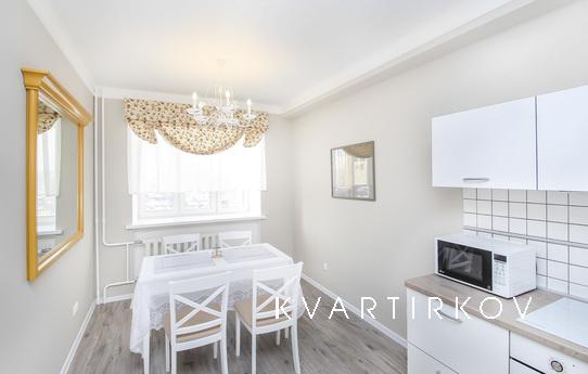 Two bedroom premium apartment, Tyumen - apartment by the day