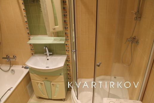 Business Class in the center, Tyumen - apartment by the day