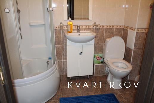 Apartment near Chervishevsky tract, Тюмень - квартира подобово