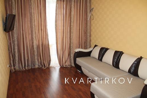 Infrastructure: Convenient transportation, non-stop grocery 