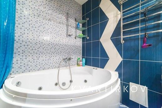 Квартира с евро ремонтом (Джакузи), Казань - квартира посуточно