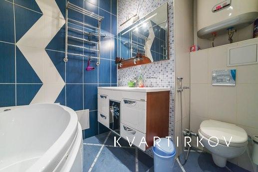 Квартира с евро ремонтом (Джакузи), Казань - квартира посуточно