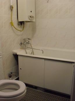 Без посредников и переплат, в квартире чисто, есть все необх