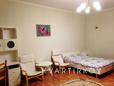 Ж/Д вокзал,  ГУМ ,Дворец спорта, Центральный стадион, Цирк, 