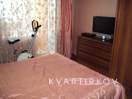 3 комнатная квартира в аренду, Казань - квартира посуточно