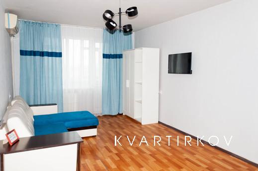 2 комн кв в Краснодаре. Современная, Краснодар - квартира посуточно