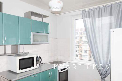 ПОСУТОЧНАЯ кв на Уральской, Краснодар, Краснодар - квартира посуточно