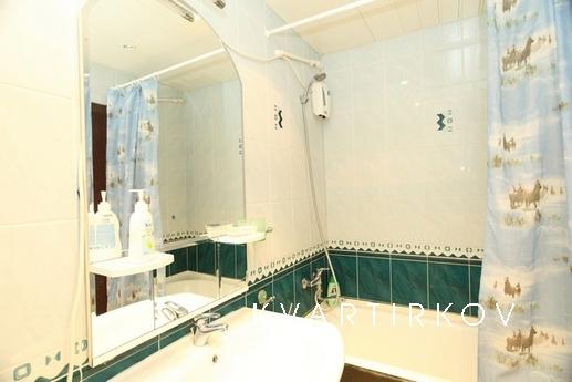 Однокомнатная квартира для Вас, Екатеринбург - квартира посуточно