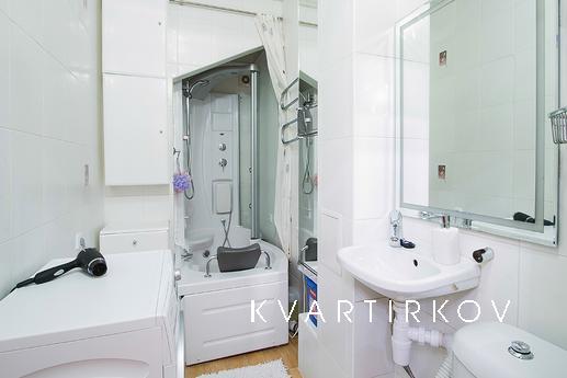 Двухкомнатный номер посуточно! Центр, Екатеринбург - квартира посуточно