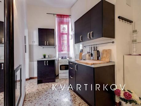 Уютная квартира в центре, Москва - квартира посуточно