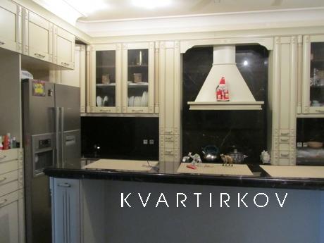 comfortable 2 BR apartment, Москва - квартира подобово