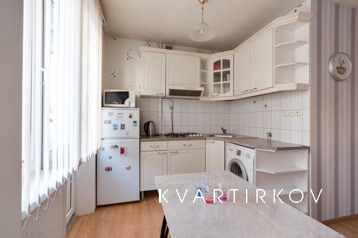 2 bedroom apartment for rent, Moscow - apartment by the day