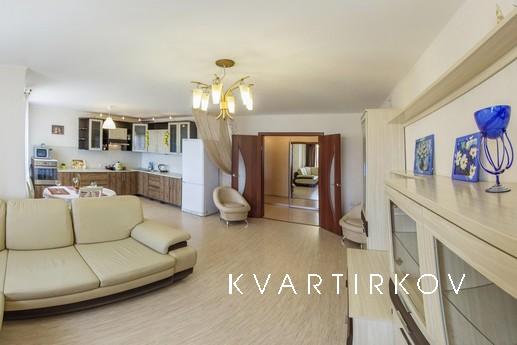 Двухкомнатная квартира на ул. Амантая 2, Уфа - квартира посуточно