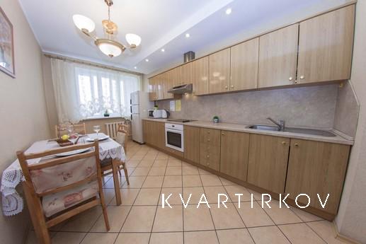 Двухкомнатная квартира , Мингажева 102, Уфа - квартира посуточно