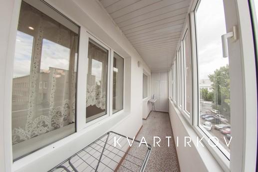 Двухкомнатная квартира , Мингажева 102, Уфа - квартира посуточно