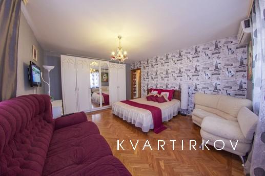 Однокомнатная квартира, Чернышевского104, Уфа - квартира посуточно