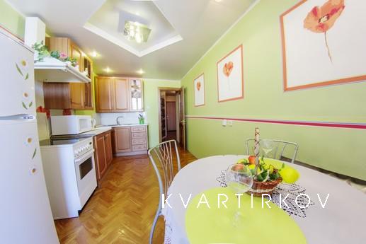 Однокомнатная квартира, Чернышевского104, Уфа - квартира посуточно