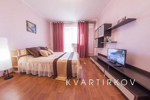 На сутки сдается однокомнатная квартира с современным евроре