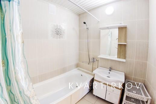 Двухкомнатная квартира,  ул. Высотная 10, Уфа - квартира посуточно