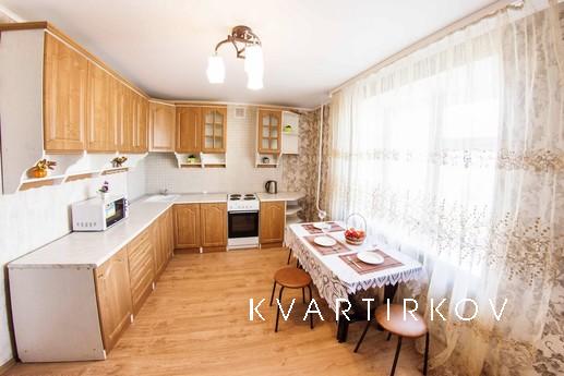 Двухкомнатная квартира,  ул. Высотная 10, Уфа - квартира посуточно