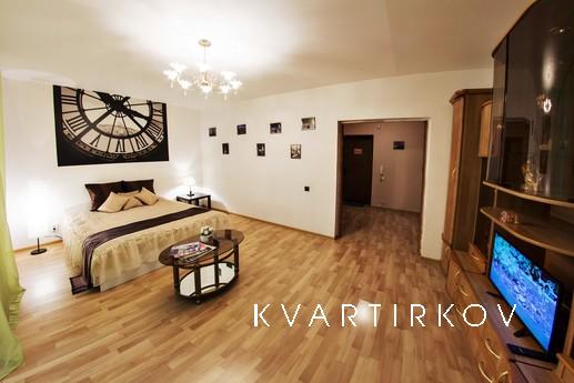 На сутки сдается однокомнатная квартира с современным евроре