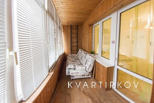 Однокомнатная квартира,  ул. Цюрупы 77, Уфа - квартира посуточно