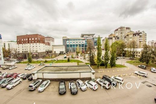 Однокомнатная квартира,  ул. Цюрупы 77, Уфа - квартира посуточно