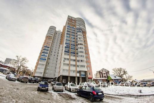 Однокомнатная квартира,  ул. Кавказская, Уфа - квартира посуточно