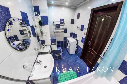 Двухкомнатная квартира,  пр. Октября 84, Уфа - квартира посуточно