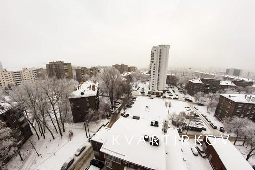 Двухкомнатная квартира,  пр. Октября 84, Уфа - квартира посуточно