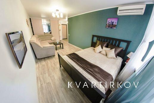 На сутки сдается однокомнатная квартира с современным евроре