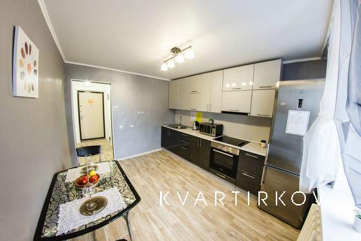 Однокомнатная квартира,  ул. Киекбаева 4, Уфа - квартира посуточно