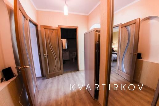 ул. Цюрупы 145/1, Уфа - квартира посуточно