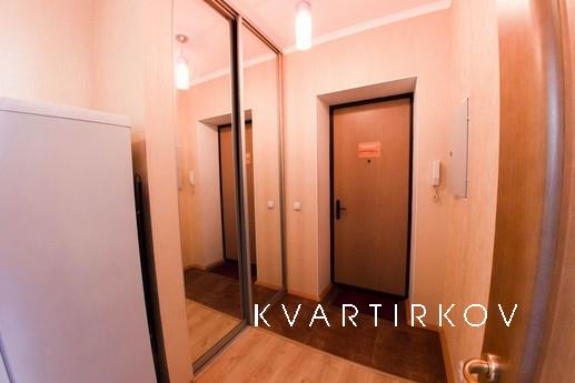 ул. Цюрупы 145/1, Уфа - квартира посуточно