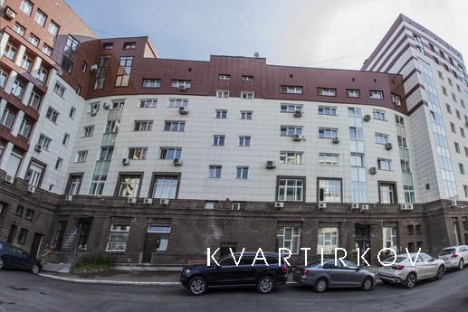 ул. Чернышевского 97, Уфа - квартира посуточно