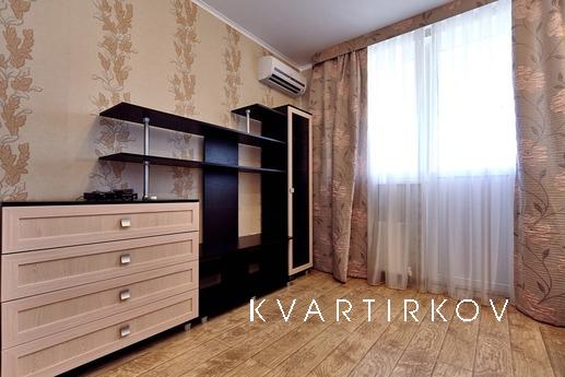 Уютная двухкомнатная квартира, Краснодар - квартира посуточно