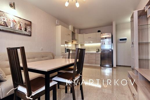 Cozy 2 bedroom apartment, Krasnodar - apartment by the day